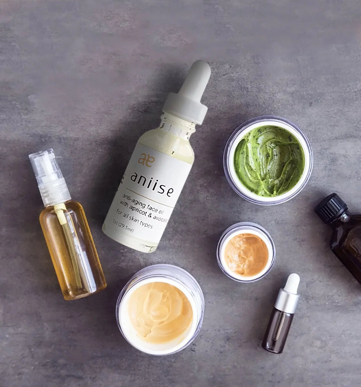 ANIISizeE Anti &ndash; Aging Face Oil with Apricot and Avocado, For All Sizekin Types - Made in USizeA &ndash; 1 oz