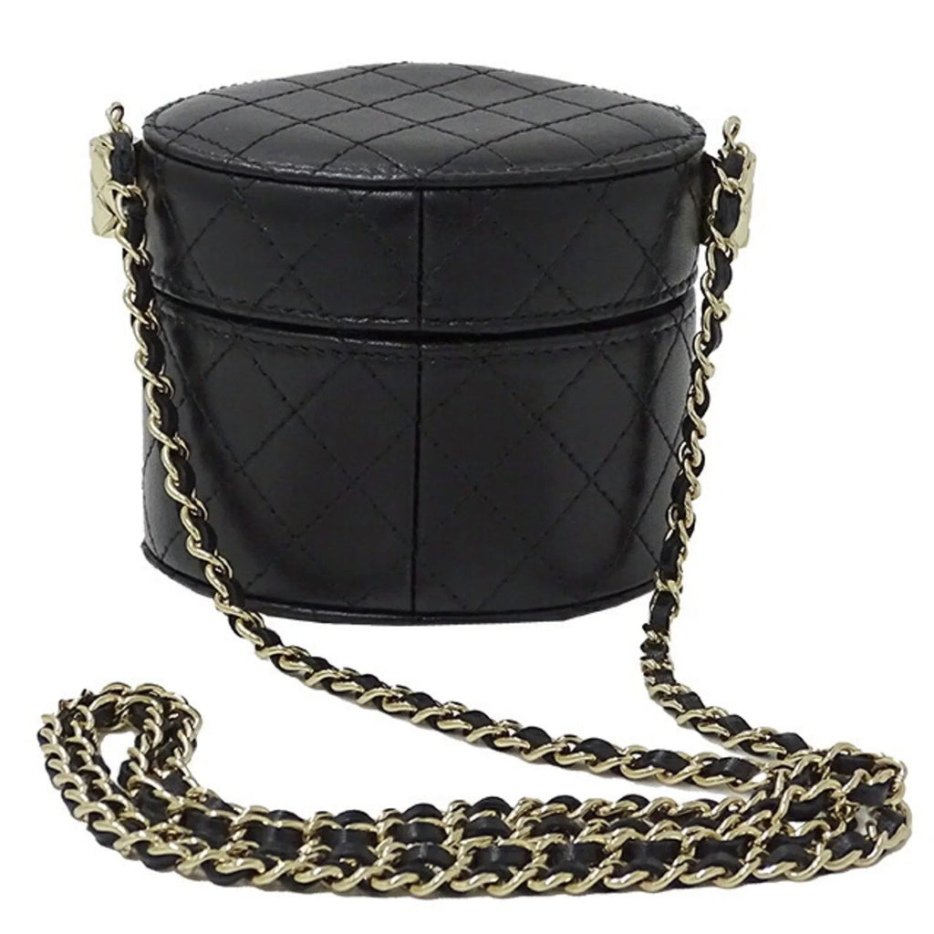 Pre-Owned Chanel AP1616 / ― Women's Sizeuede Sizehoulder Bag Black (Good)