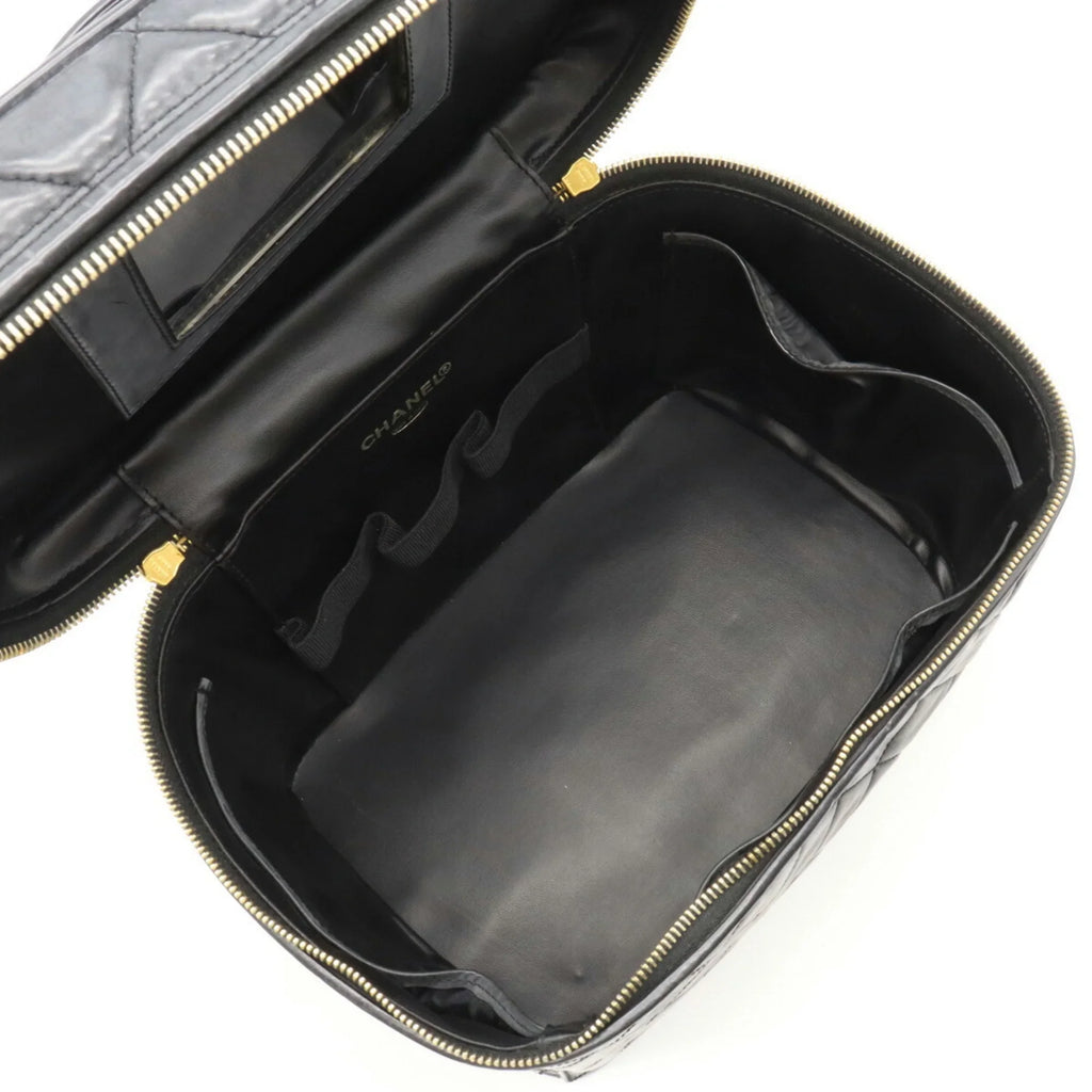 Pre-Owned CHANEL Chanel Matelasse Coco Mark Vanity Bag Handbag Sizehoulder Leather Black (Fair)