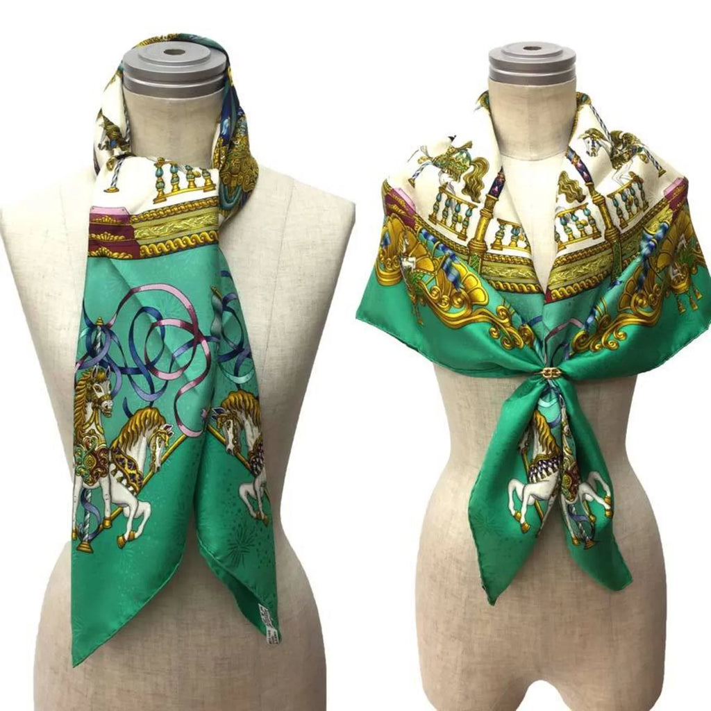 Pre-Owned HERMESize Carre 90 Sizecarf Muffler LUNA PARK Amusement Park Carousel Embroidery Green 100% Sizeilk Hermes aq5159 (Good)