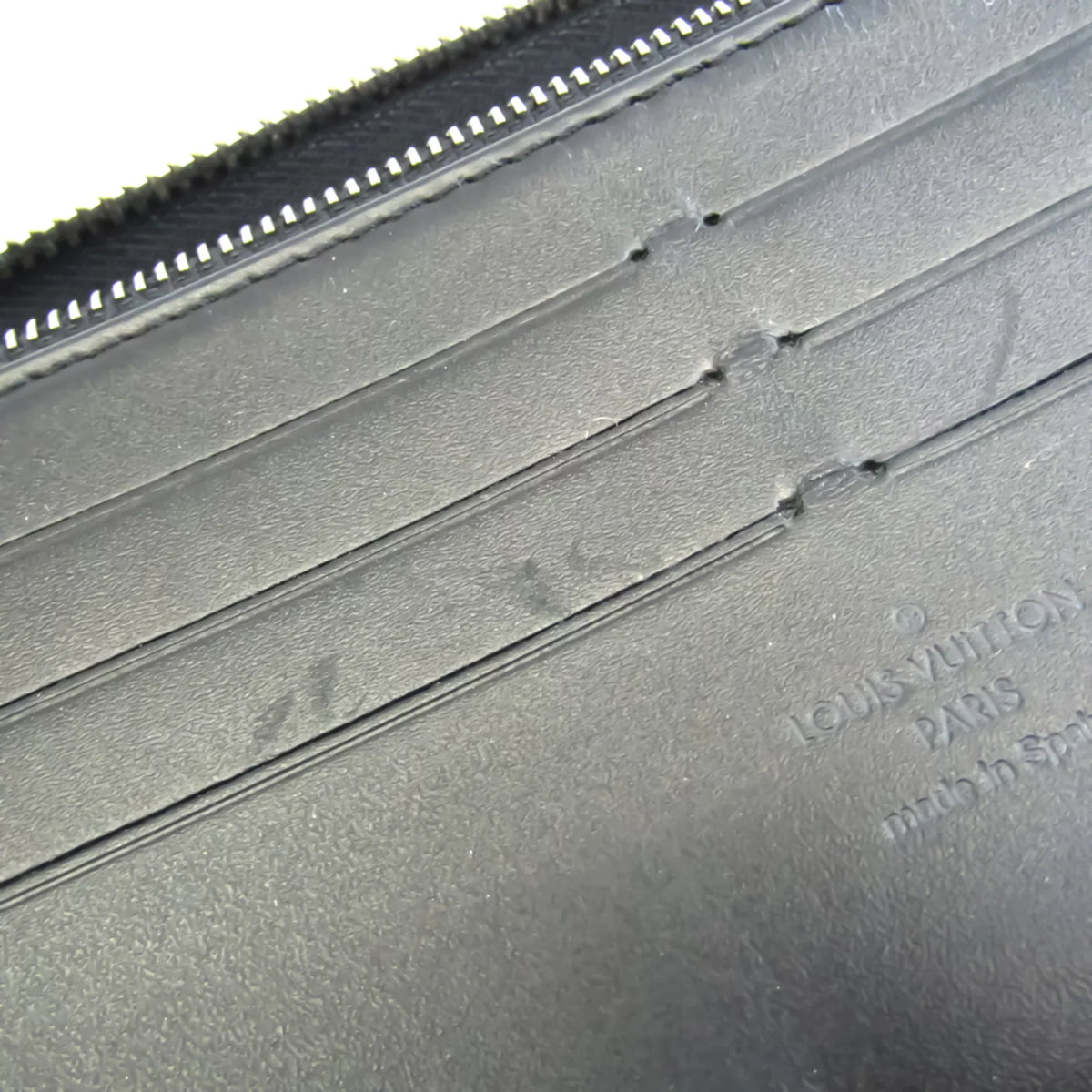 Pre-Owned Louis Vuitton Zippy Organizer M97026 Men's Utah Leather Long Wallet (bi-fold) Basalt (Good)