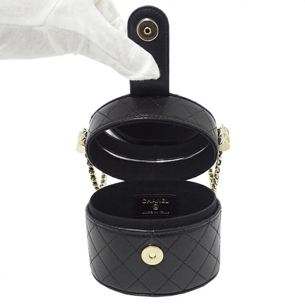 Pre-Owned Chanel AP1616 / ― Women's Sizeuede Sizehoulder Bag Black (Good)