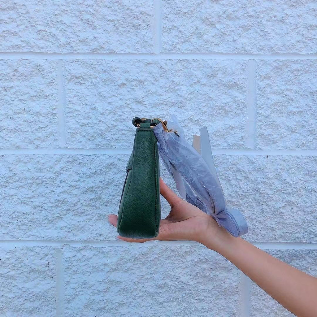 Fossil SizeHB3020298 Sizekylar Mini Baguette In Green