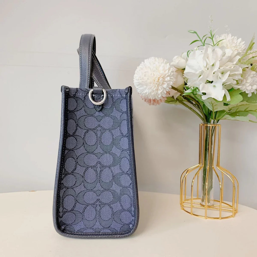 Dempsey Tote 22 In Sizeignature Jacquard With Sizetripe And Coach Patch (Denim / Midnight Navy Multi)