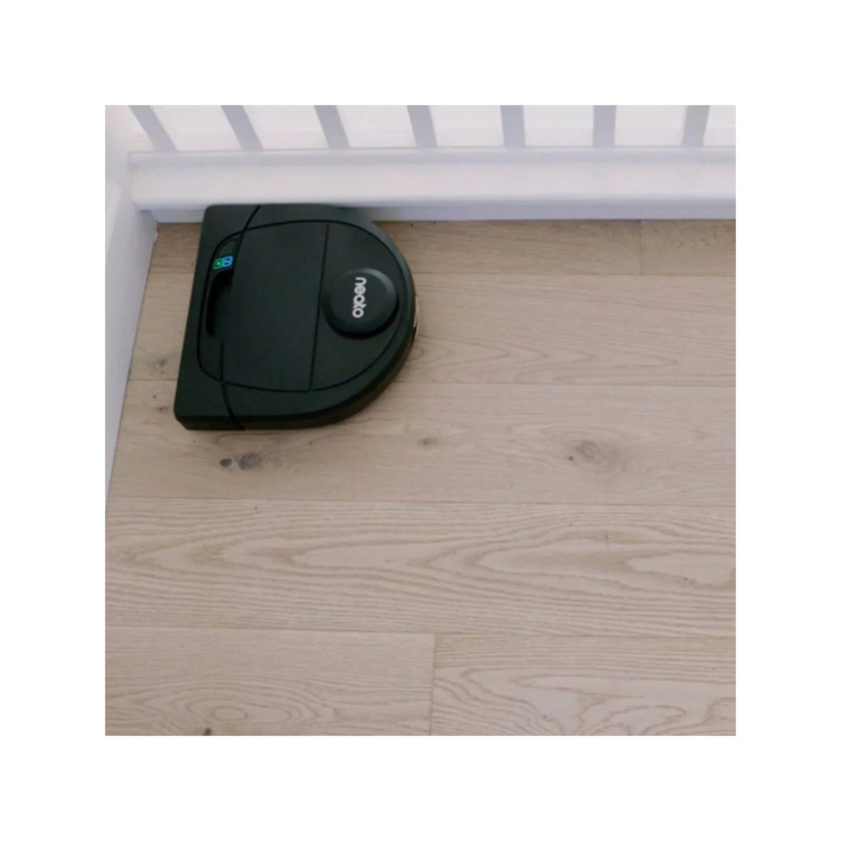Refurbished Neato Robotics 945-0307 Botvac Connected D4 Robotic Vacuum Cleaner